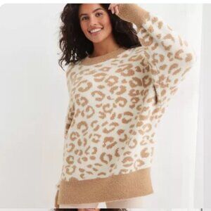 BNWT - Aerie Leopard Buttercream Sweater Small
